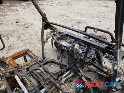 Piąte zdjęcie samochodu w środku: 2022 POLARIS RANGER CREW XP 1000 BIG GAME EDITION VIN:4XARSJ997N8070152 - miniatura