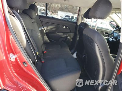Zdjęcie 10 z 12 samochodu: 2012 KIA SPORTAGE BASE VIN:KNDPB3A22C7331331 - miniatura