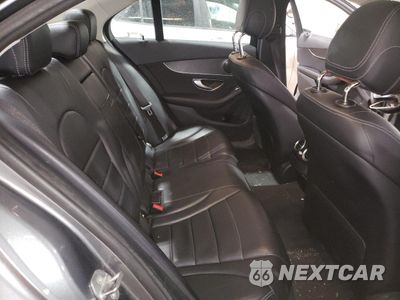Zdjęcie 11 z 15 samochodu: 2017 MERCEDES-BENZ C 300 4MATIC VIN:55SWF4KB7HU198053 - miniatura