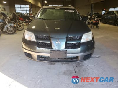 Piąte zdjęcie samochodu w środku: 2006 MITSUBISHI OUTLANDER LS VIN:JA4LZ31F56U038584 - miniatura