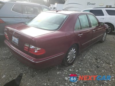 Trzecie zdjęcie samochodu z tyłu: 2001 MERCEDES-BENZ E 320 VIN:WDBJF65J91B363165 - miniatura