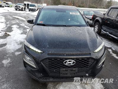 Piąte zdjęcie samochodu w środku: 2018 HYUNDAI KONA SE VIN:KM8K1CAA9JU155067 - miniatura