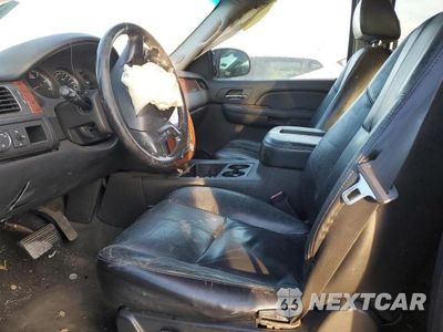 Zdjęcie 7 z 12 samochodu: 2007 CHEVROLET TAHOE C1500 VIN:1GNFC130X7R245579 - miniatura