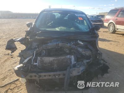 Piąte zdjęcie samochodu w środku: 2017 FORD ESCAPE S VIN:1FMCU0F76HUE02420 - miniatura