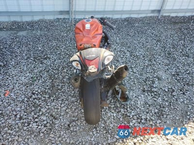 Zdjęcie 6 z 8 samochodu: 2008 SUZUKI GSX1300 R VIN:JS1GX72A182101406 - miniatura