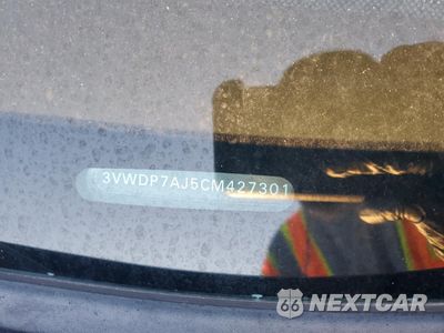 Zdjęcie 13 z 14 samochodu: 2012 VOLKSWAGEN JETTA SE VIN:3VWDP7AJ5CM427301 - miniatura