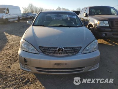 Piąte zdjęcie samochodu w środku: 2002 TOYOTA CAMRY LE VIN:4T1BE32K52U015708 - miniatura