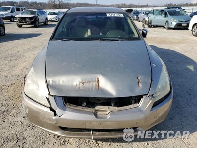 Piąte zdjęcie samochodu w środku: 2004 HONDA ACCORD LX VIN:JHMCM56444C039508 - miniatura