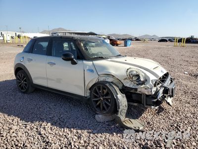 Czwarte zdjęcie samochodu z boku: 2017 MINI COOPER S VIN:WMWXU3C37H2F48457 - miniatura