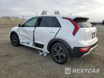 Drugie zdjęcie samochodu z przodu: 2024 KIA NIRO LX VIN:KNDCP3LE3R5129187 - miniatura