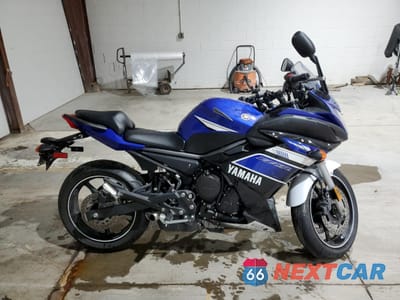 2013 YAMAHA FZ6 R JYARJ18E0DA010937 - główne zdjęcie licytacji z USA - miniatura