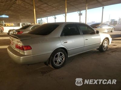 Trzecie zdjęcie samochodu z tyłu: 2000 TOYOTA CAMRY CE VIN:JT2BG22K4Y0511245 - miniatura