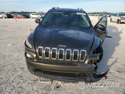 Piąte zdjęcie samochodu w środku: 2014 JEEP CHEROKEE LATITUDE VIN:1C4PJLCS6EW199943 - miniatura