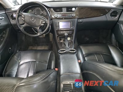 Zdjęcie 8 z 15 samochodu: 2006 MERCEDES-BENZ CLS 500C VIN:WDDDJ75X66A022848 - miniatura