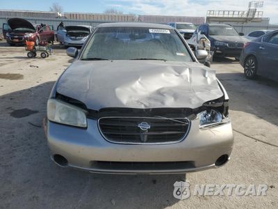 Piąte zdjęcie samochodu w środku: 2001 NISSAN MAXIMA GXE VIN:JN1CA31D61T613823 - miniatura