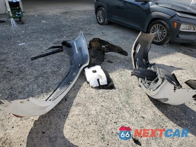 Zdjęcie 14 z 15 samochodu: 2018 LEXUS IS 300 VIN:JTHBA1D27J5082206 - miniatura