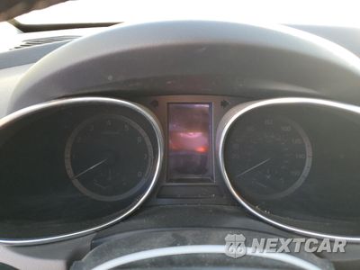 Zdjęcie 9 z 14 samochodu: 2017 HYUNDAI SANTA FE SE ULTIMATE VIN:KM8SRDHF6HU188988 - miniatura