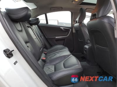 Zdjęcie 10 z 14 samochodu: 2011 VOLVO S60 T6 VIN:YV1902FH6B2016110 - miniatura