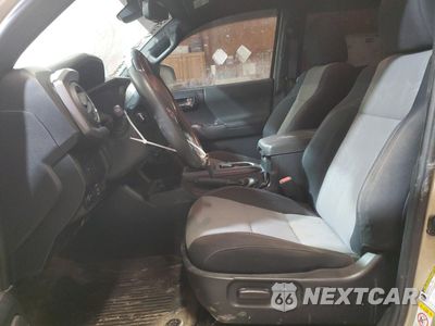 Zdjęcie 7 z 16 samochodu: 2020 TOYOTA TACOMA DOUBLE CAB VIN:3TMCZ5AN9LM299130 - miniatura