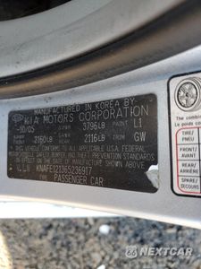 Zdjęcie 12 z 12 samochodu: 2005 KIA SPECTRA LX VIN:KNAFE121365236917 - miniatura