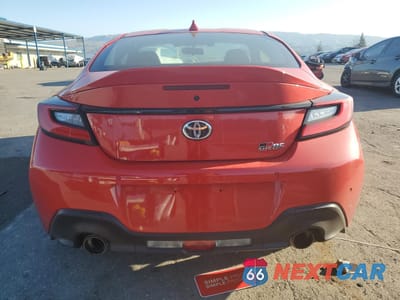 Zdjęcie 6 z 15 samochodu: 2024 TOYOTA GR 86 PREMIUM VIN:JF1ZNBE15R8757647 - miniatura
