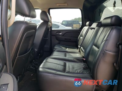 Zdjęcie 11 z 15 samochodu: 2010 CHEVROLET AVALANCHE LT VIN:3GNVKFE00AG292958 - miniatura