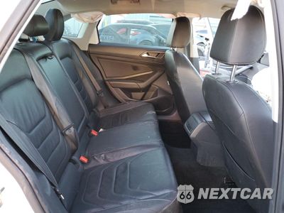 Zdjęcie 11 z 15 samochodu: 2020 VOLKSWAGEN JETTA SEL PREMIUM VIN:3VWGB7BU6LM071512 - miniatura