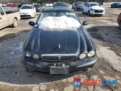 Piąte zdjęcie samochodu w środku: 2004 JAGUAR X-TYPE 3.0 VIN:SAJEA51C44WE16696 - miniatura
