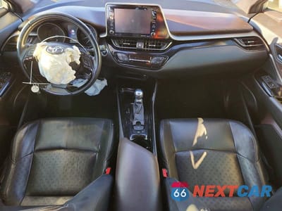 Zdjęcie 8 z 13 samochodu: 2019 TOYOTA C-HR LIMITED VIN:JTNKHMBXXK1014838 - miniatura