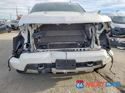 Piąte zdjęcie samochodu w środku: 2024 CHEVROLET SILVERADO K1500 HIGH COUNTRY VIN:1GCUDJE83RZ240792 - miniatura