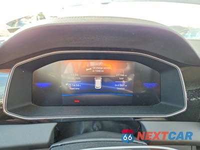 Zdjęcie 9 z 12 samochodu: 2025 VOLKSWAGEN JETTA S VIN:3VW5X7BU6SM011513 - miniatura
