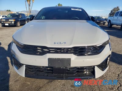 Piąte zdjęcie samochodu w środku: 2025 KIA K5 GT LINE VIN:KNAG64J73S5395519 - miniatura