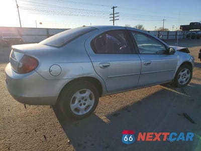 Trzecie zdjęcie samochodu z tyłu: 2002 DODGE NEON VIN:1B3ES26C92D559945 - miniatura