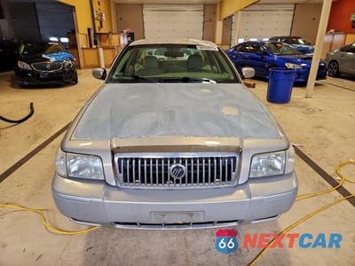 Piąte zdjęcie samochodu w środku: 2008 MERCURY GRAND MARQUIS LS VIN:2MEFM75V98X609370 - miniatura