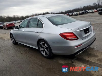 Drugie zdjęcie samochodu z przodu: 2019 MERCEDES-BENZ E 300 4MATIC VIN:WDDZF4KB7KA556109 - miniatura