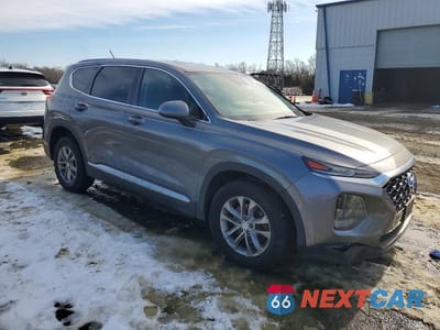 Czwarte zdjęcie samochodu z boku: 2019 HYUNDAI SANTA FE SE VIN:5NMS23AD5KH111653 - miniatura