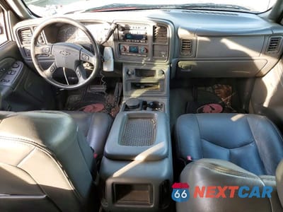 Zdjęcie 8 z 12 samochodu: 2004 CHEVROLET SILVERADO K1500 VIN:2GCEK19T641281184 - miniatura