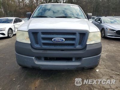 Piąte zdjęcie samochodu w środku: 2005 FORD F150 VIN:1FTRF12225NB35274 - miniatura