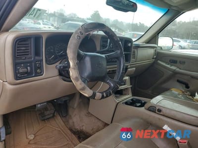Zdjęcie 8 z 12 samochodu: 2002 CHEVROLET SILVERADO C2500 HEAVY DUTY VIN:1GCHC23162F174178 - miniatura