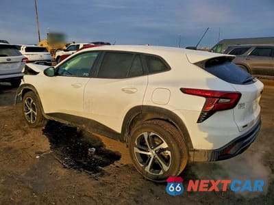 Drugie zdjęcie samochodu z przodu: 2025 CHEVROLET TRAX 1RS VIN:KL77LGEP4SC088957 - miniatura