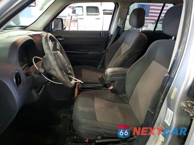 Zdjęcie 7 z 12 samochodu: 2012 JEEP PATRIOT SPORT VIN:1C4NJPBBXCD523159 - miniatura