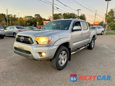 Drugie zdjęcie samochodu z przodu: 2013 TOYOTA TACOMA DOUBLE CAB VIN:3TMLU4EN6DM109174 - miniatura