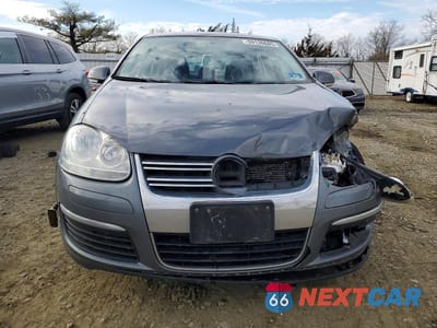 Piąte zdjęcie samochodu w środku: 2010 VOLKSWAGEN JETTA SE VIN:3VWRZ7AJ7AM060558 - miniatura