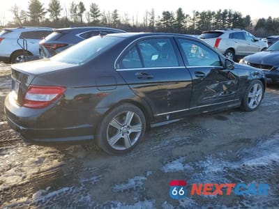 Trzecie zdjęcie samochodu z tyłu: 2010 MERCEDES-BENZ C 300 VIN:WDDGF5EB0AR096932 - miniatura