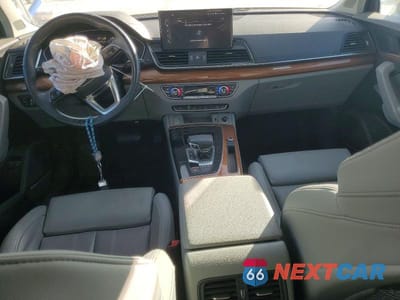 Zdjęcie 8 z 13 samochodu: 2021 AUDI Q5 E PREMIUM PLUS VIN:WA1E2AFY4M2017519 - miniatura