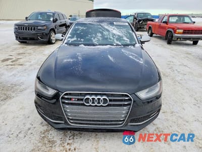 Piąte zdjęcie samochodu w środku: 2015 AUDI S4 PREMIUM VIN:WAUFGCFL9FA032194 - miniatura