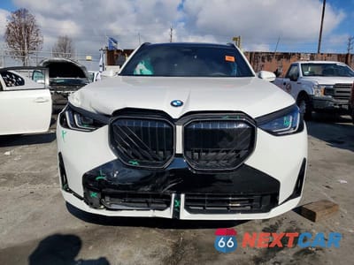 Piąte zdjęcie samochodu w środku: 2025 BMW X3 30 XDRIVE VIN:5UX53GP02S9027967 - miniatura