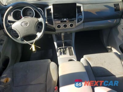 Zdjęcie 8 z 11 samochodu: 2009 TOYOTA TACOMA PRERUNNER ACCESS CAB VIN:5TETU62N09Z651011 - miniatura