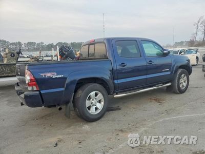 Trzecie zdjęcie samochodu z tyłu: 2013 TOYOTA TACOMA DOUBLE CAB VIN:5TFLU4EN1DX077390 - miniatura