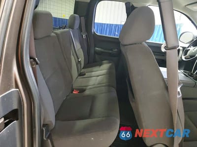 Zdjęcie 10 z 12 samochodu: 2008 CHEVROLET SILVERADO K1500 VIN:1GCEK19JX8Z270796 - miniatura